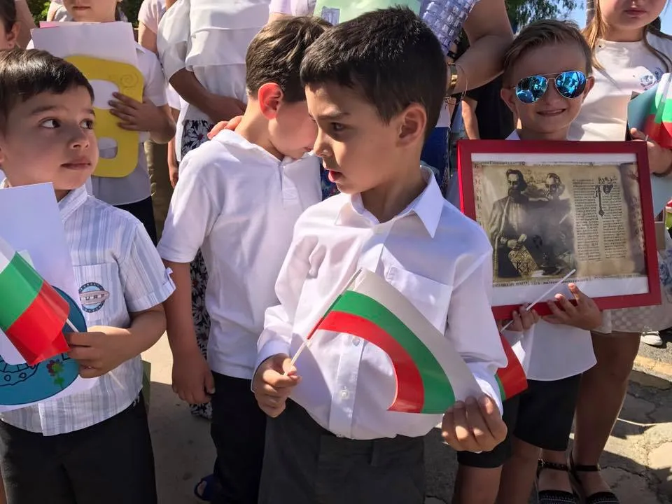 Празник на българските букви - манифестация по кипърските улици