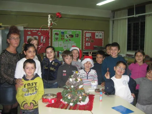 Българското училище в Лимасол Ви кани на Коледно тържество